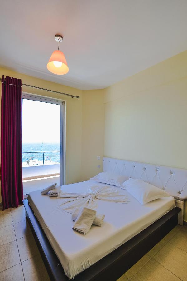 Summer Dream Hotel Sarandë Exterior foto